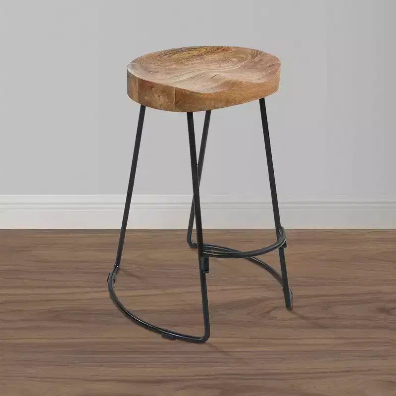 Tabouret de bar en fer forgé, assise en bois, style industriel, forme de selle
