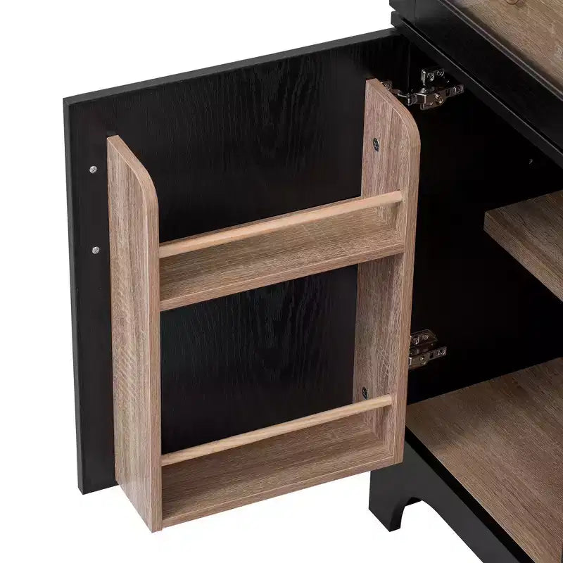 Meubles de rangement de cuisine hauts et voûtés